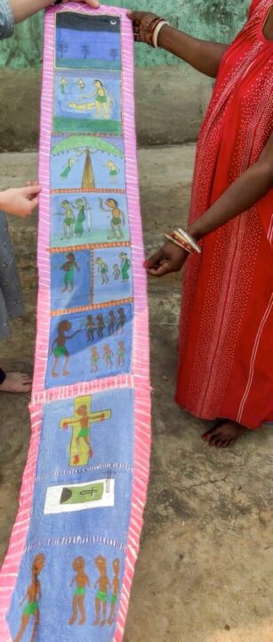 776939771- Hindu aceita Jesus após ser evangelizado com pintura da criação: ‘Me atraiu’