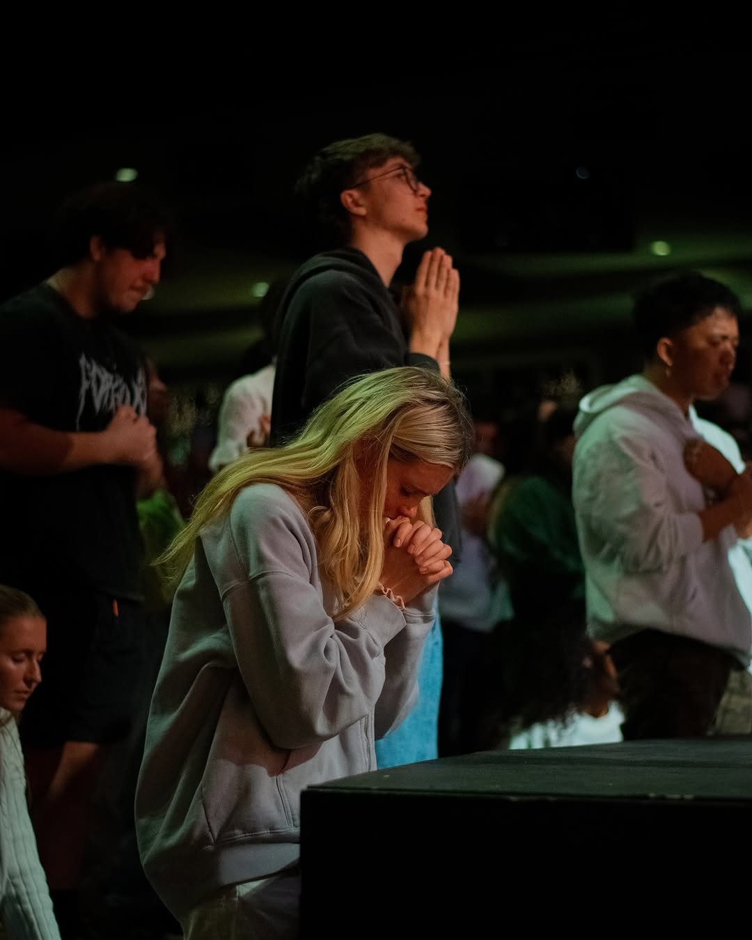 4152148612- Evangelistas percorrem 30 países na Europa e levam mais de 1.500 jovens a Jesus